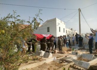 (صور) تشييع جنازة فقيد المؤسسة العسكرية الرائد الطيار قيس بالطيب