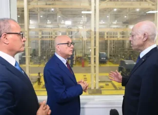 (فيديو) سعيّد يُعلن عن الانطلاق الفعلي لعمل محطة تحلية مياه البحر بالزارات