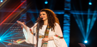 ناي البرغوثي .. صوت فلسطين يصدح على ركح مهرجان الحمامات الدولي