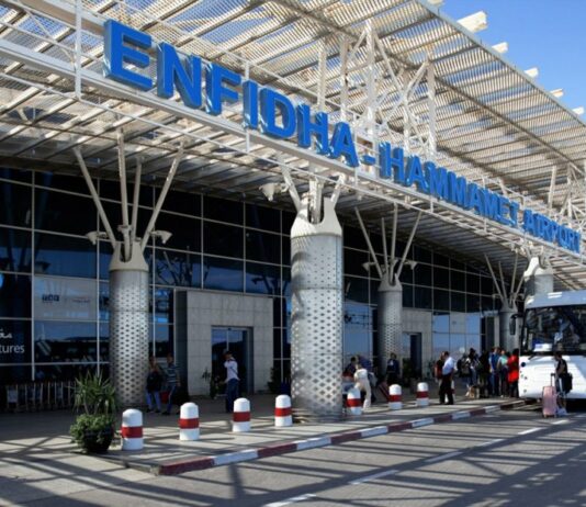 تعطل المنظومة الإعلامية للتسجيل بكل المطارات التونسية