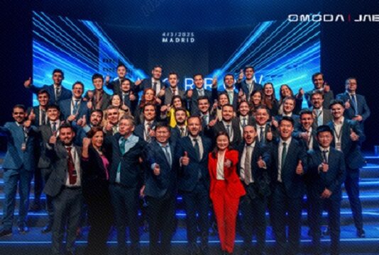Le cap de mars est franchi ! Les ventes cumulées d’OMODA et de JAECOO atteignent 490 000 unités ; la stratégie mondiale s’accélère