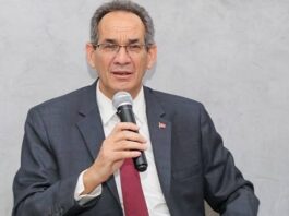 وزير التعليم العالي يدعو إحداث برامج جامعية مشتركة بين تونس والجزائر