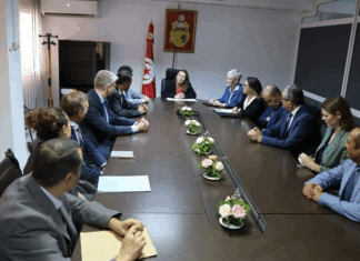 وزيرة الصناعة تعطي إشارة انطلاق تشغيل مصالح مخبرية جديدة عالية الدقة