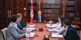 رئيس الجمهورية يجتمع بعدد من أصحاب حاملي شهادة الدكتوراه