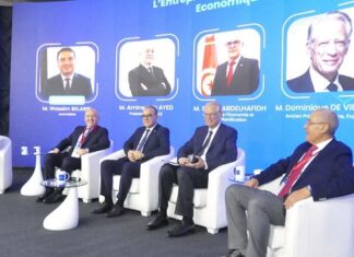 التزام الدولة بمواصلة الاصلاحات الاقتصادية وتحسين مناخ الأعمال وتذليل الصعوبات امام المستثمرين