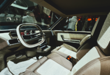 قطاع السيارات: الاتحاد الأوروبي يحدد هدف 25% من البلاستيك المُعاد تدويره في المركبات الجديدة بحلول 2035