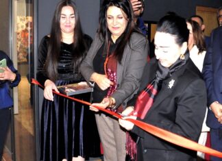 افتتاح الصالون الوطني للفنون التشكيلية