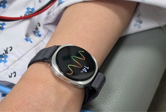 سامسونج تعلن عن إنجاز عالمي غير مسبوق في التنبؤ بحالات الإغماء باستخدام ساعات Galaxy Watch