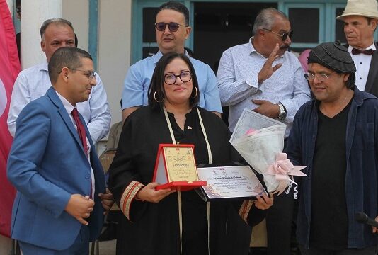 ولاية قبلي: مزارين وETAP يدعمان المهرجان الوطني للمسرح